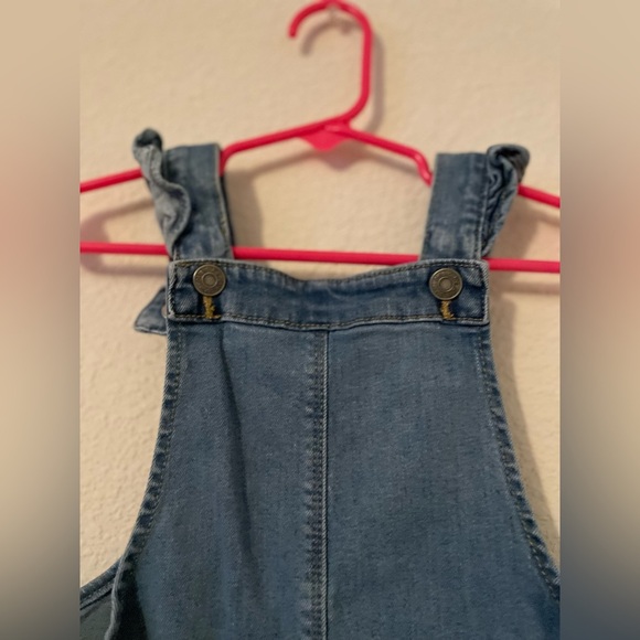 Okie Dokie Classic Blue Dress Ruffle Overalls size 6 - Picture 4 of 5